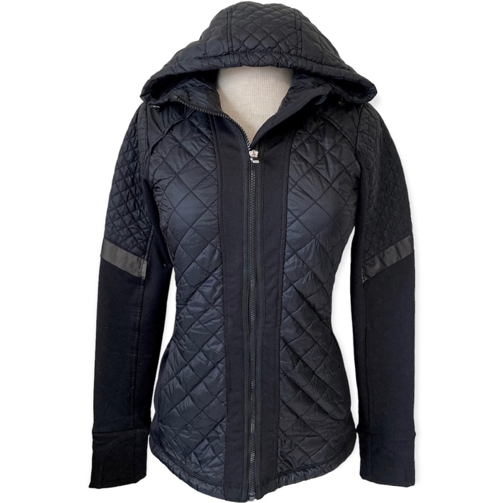 Athleta Quilted Black Rock Springs Jacket Hood Full Zip Pockets 350371 Size XS